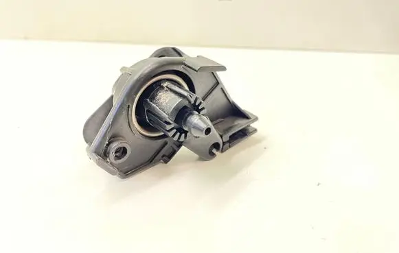 Audi A6 S6 C6 4F Engine bonnet (hood) release handle 4F1823633B