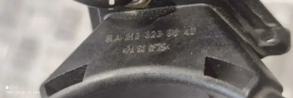 Mercedes-Benz CLS C218 X218 Other interior part A2123230840