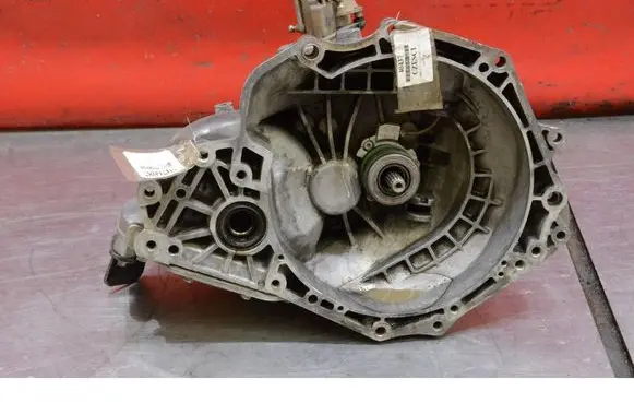 Opel Vectra C Manual 6 speed gearbox F17C374