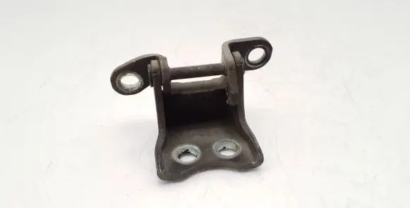 Honda CR-V Front door lower hinge 
