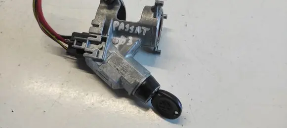 Volkswagen PASSAT B3 Ignition lock 357905851