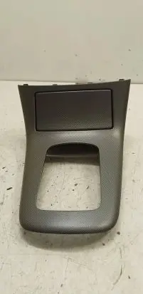 Toyota Avensis T250 Ashtray (front) 