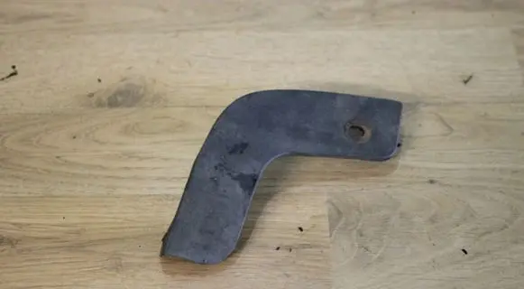 Toyota Corolla Verso AR10 Front mudguard 