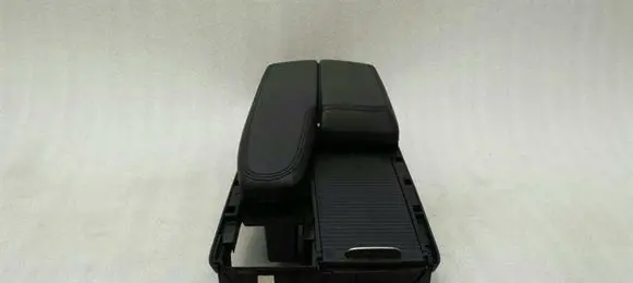 Mercedes-Benz E W212 Armrest A2126800439