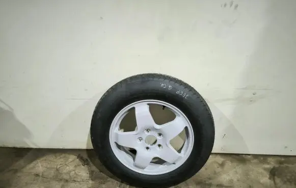 Jeep Grand Cherokee R18 spare wheel 04726587AB