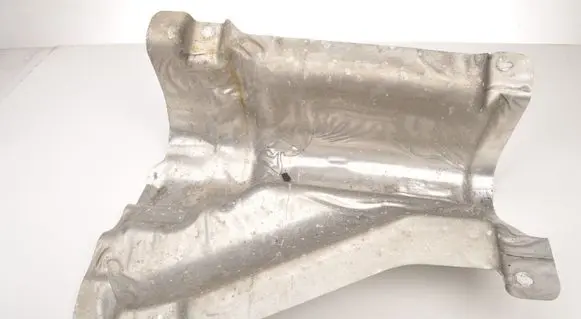 Volvo XC60 Heat shield in engine bay 31694984