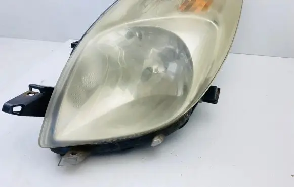 Toyota Yaris Headlight/headlamp 811500D120 89900737 1750201