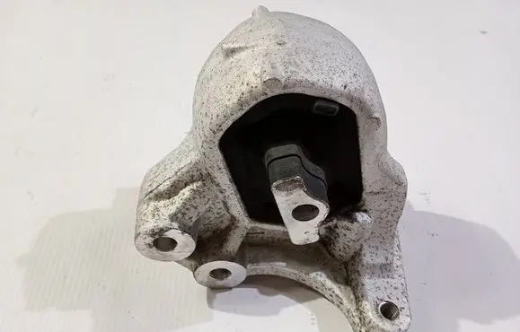 Dodge RAM Engine mount bracket 46535