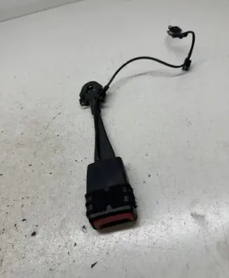 Audi A4 S4 B8 8K Front seatbelt buckle 8K0857755F