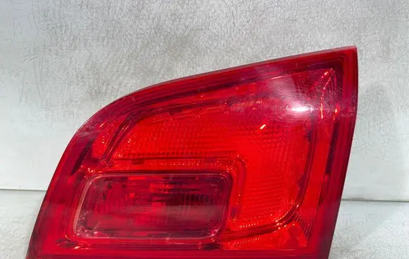 Opel Astra J Tailgate rear/tail lights 13282249 366900804
