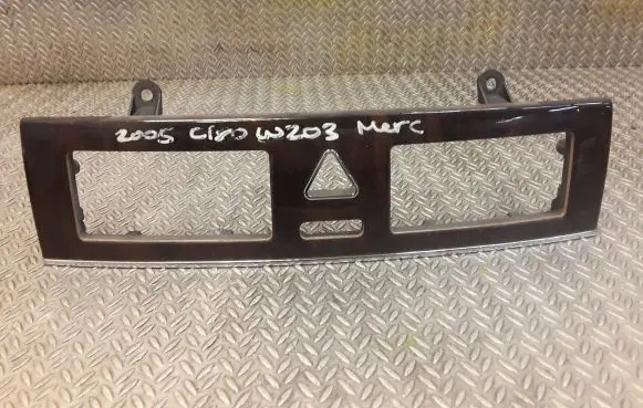 Mercedes-Benz C W203 Other center console (tunnel) element 2036804082 A2036804082