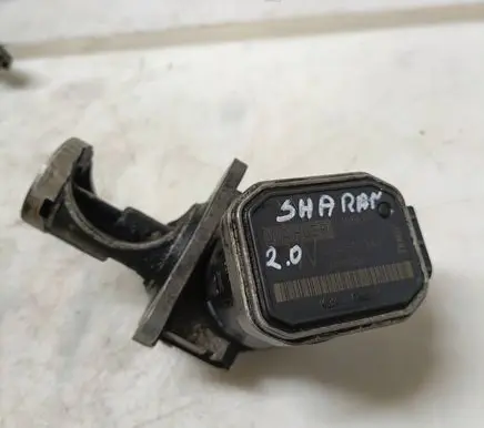 Volkswagen Sharan EGR valve 00403073A3 105668 DA3120030252