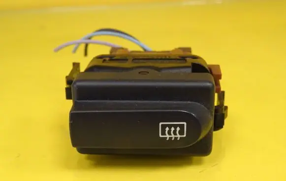 Renault Clio II Windscreen/window heater switch 26488