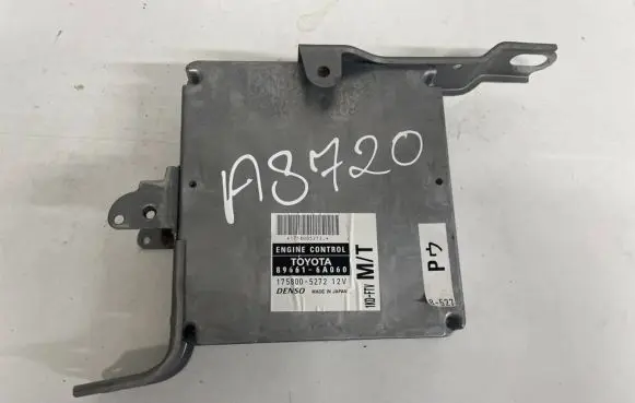 Toyota Land Cruiser (J100) Engine control unit/module 896616a060 89661-6a060