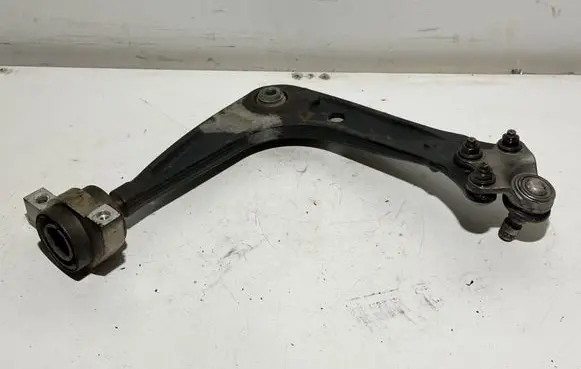 Peugeot 508 Front lower control arm/wishbone 7BAA11