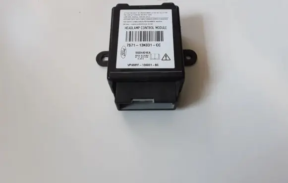 Ford Kuga II Light module LCM 7S7113K031CC