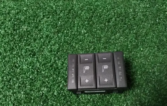 Ford Mondeo Mk III Seat heating switch 3S7T19K314AB 030710 D3L0A