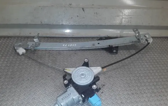 Subaru Impreza III Front door window regulator with motor 807010