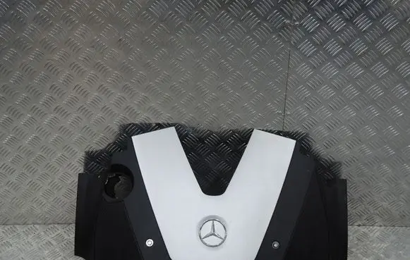 Mercedes-Benz S W221 Engine cover (trim)