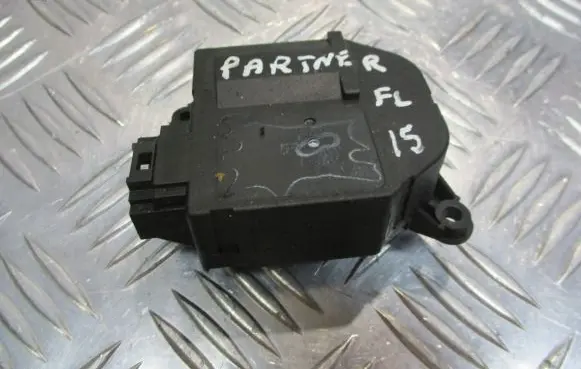 Peugeot Partner Central body control module