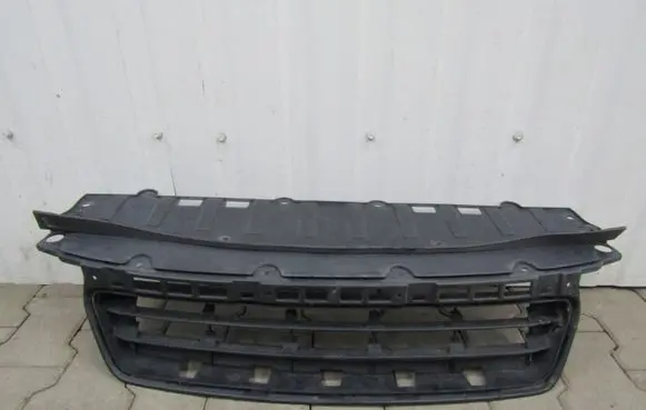 Honda Civic X Front bumper upper radiator grill 71107-SNB-90