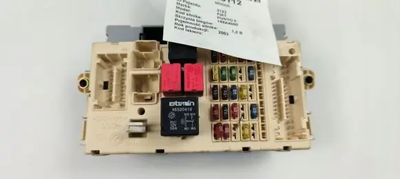 Fiat Punto (188) Relay mounting block 46812234NPL