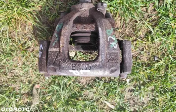 Mini One - Cooper R50 - 53 Front brake caliper