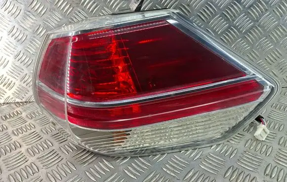 Nissan X-Trail T32 Rear/tail lights 22017939