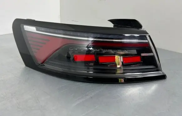 Volkswagen Arteon Shooting Brake Rear/tail lights 3G7945207C 82080109