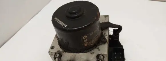 Volkswagen Golf IV ABS Pump 1J0907379G 1J0614117C