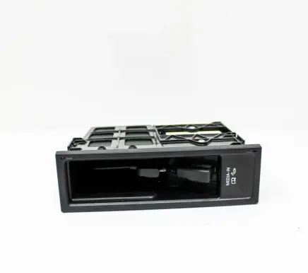 Volkswagen Touareg II Other devices 5N0035728Q
