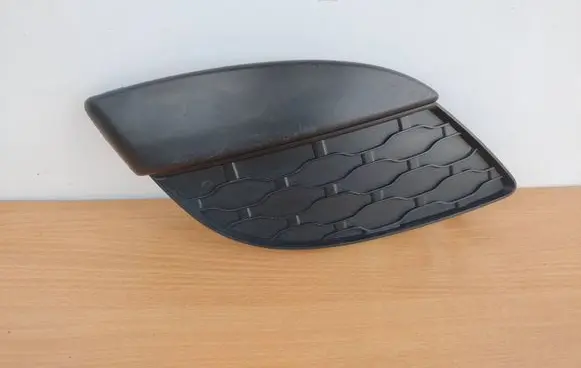 Renault Twingo II Front fog light trim/grill N1361