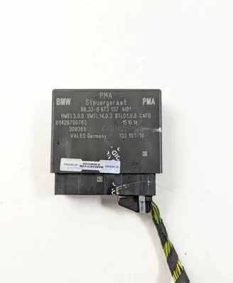 BMW X5 F15 Parking PDC control unit/module 6873137 133151