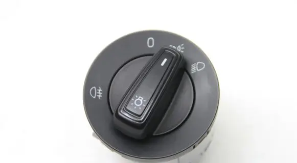 Skoda Fabia Mk3 (NJ) Light switch 5E0941431G