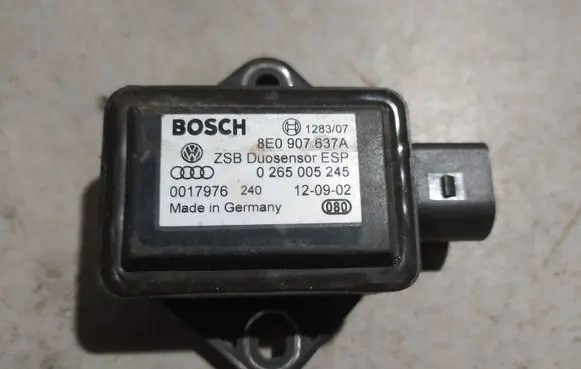 Audi A8 S8 D3 4E ESP acceleration yaw rate sensor 8E0907637A
