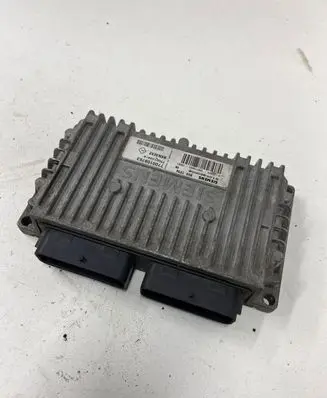 Renault Scenic I Gearbox control unit/module 7700108763 7700103418 S105200008