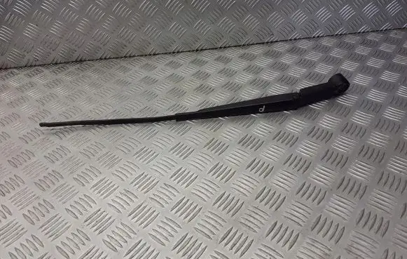 Citroen C4 I Picasso Front wiper blade arm