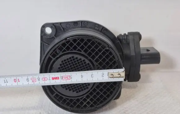 Volkswagen PASSAT B6 Mass air flow meter 0281002461 074906461B