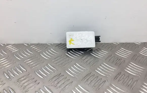 Volvo S60 Door central lock control unit/module 31268992
