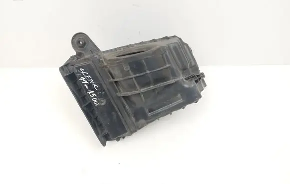 Renault Scenic III - Grand scenic III Air filter box 8200947663 1032331S03