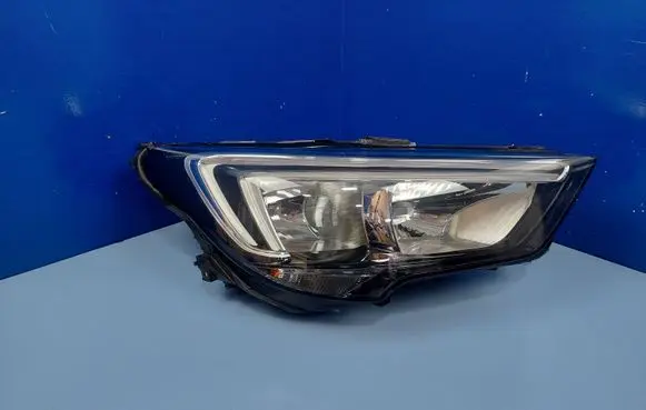 Opel Crossland X Headlight/headlamp 13467968 YQ00350780 462161423
