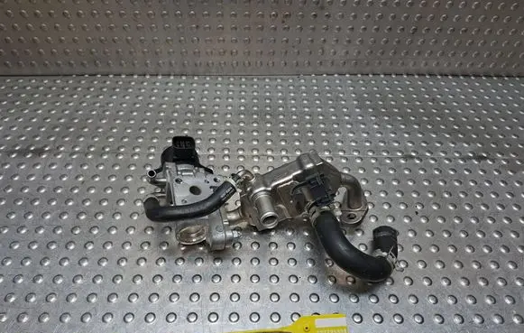 Toyota Aygo AB40 EGR valve cooler S27725338 256800Q010 1KR