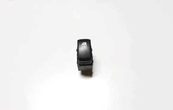 Hyundai Tucson JM Electric window control switch