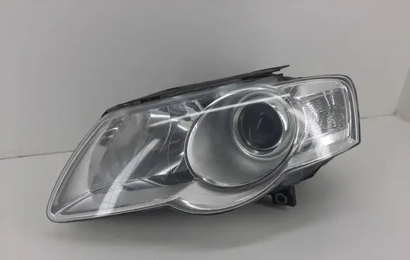 Volkswagen PASSAT B6 Headlight/headlamp 3C0941005AB