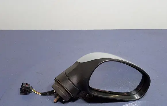 Seat Leon (1P) Front door electric wing mirror 