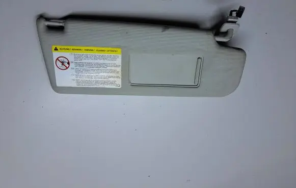 Volkswagen PASSAT B7 Sun visor