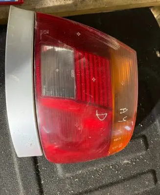 Audi A4 S4 B5 8D Rear/tail lights 8d0945096a