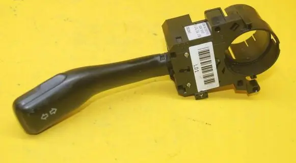 Audi A6 Allroad C5 Wiper turn signal indicator stalk/switch 