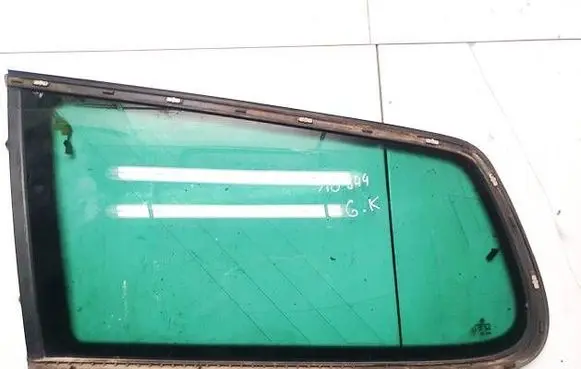 Volkswagen PASSAT B6 Rear side window dot32m10as3