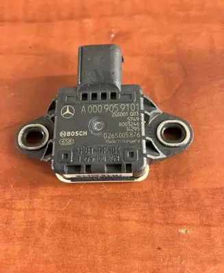 Mercedes-Benz E W212 ESP acceleration yaw rate sensor A0009059101 1275100853 0265005876